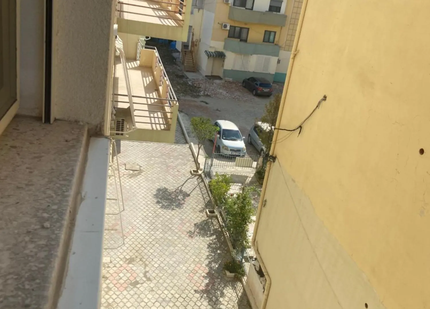Calmyhome Golem  0*, Golem (Tirana)